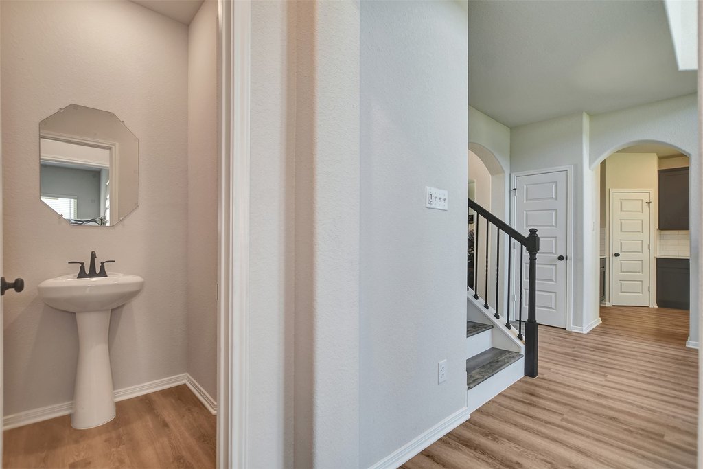 Manvel, Texas, 77578, United States, 4 Bedrooms Bedrooms, ,3.5 BathroomsBathrooms,Residential,Forsale,1936480