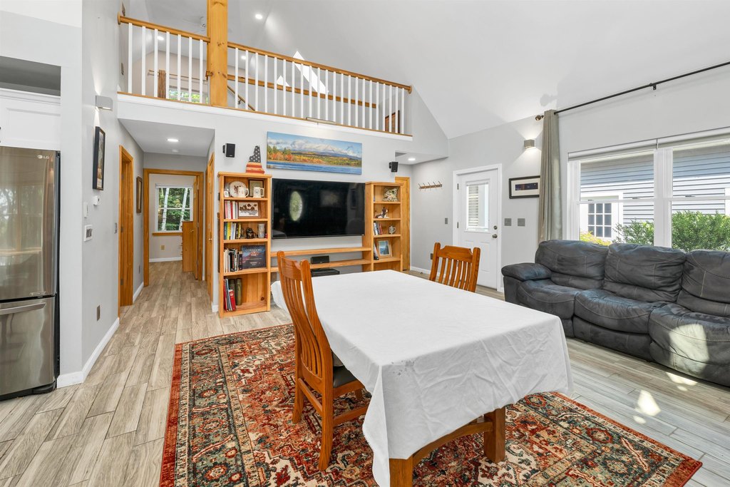 Alton, New Hampshire, 03809, United States, 2 Bedrooms Bedrooms, ,1.5 BathroomsBathrooms,Residential,Forsale,2002398