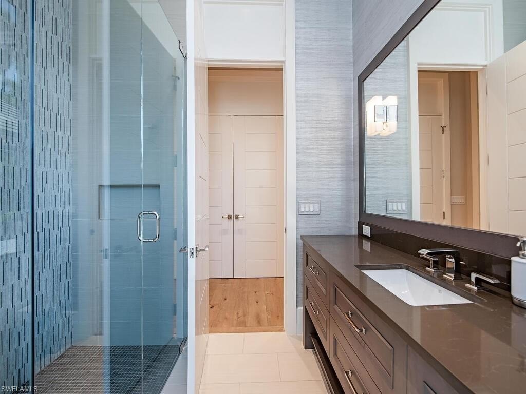 NAPLES, Florida, 34102, United States, 5 Bedrooms Bedrooms, ,5.5 BathroomsBathrooms,Residential,Forsale,1995080