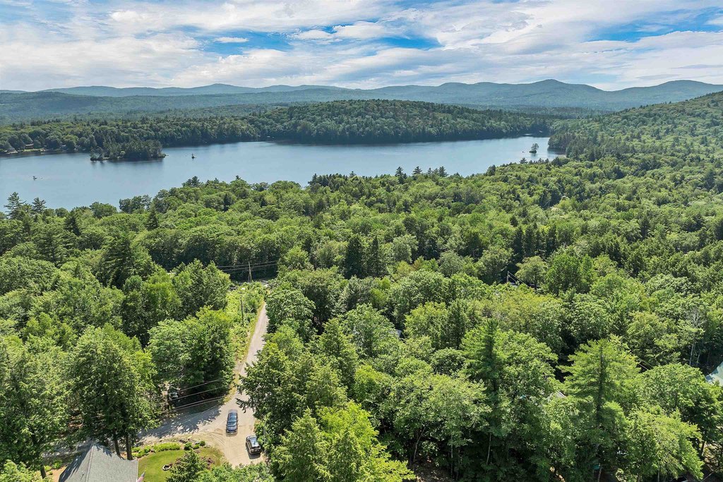 Alton, New Hampshire, 03809, United States, 2 Bedrooms Bedrooms, ,1.5 BathroomsBathrooms,Residential,Forsale,2002398