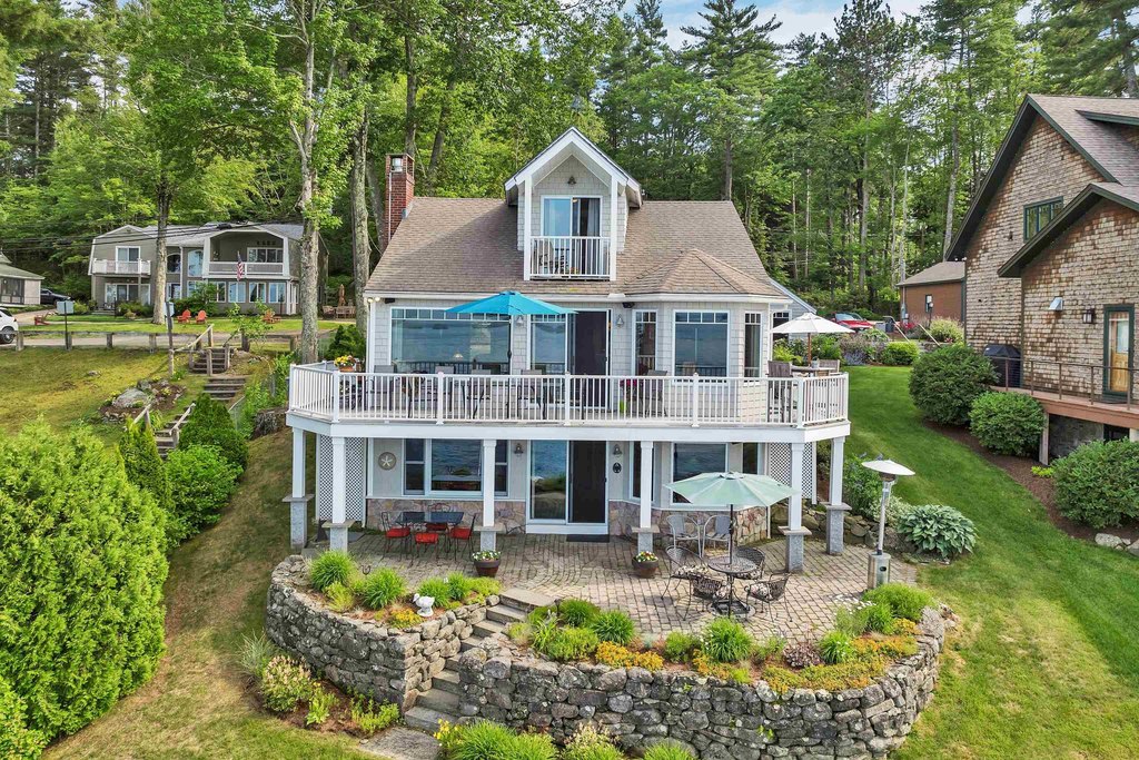 Gilford, New Hampshire, 03249, United States, 3 Bedrooms Bedrooms, ,2.5 BathroomsBathrooms,Residential,Forsale,1893920