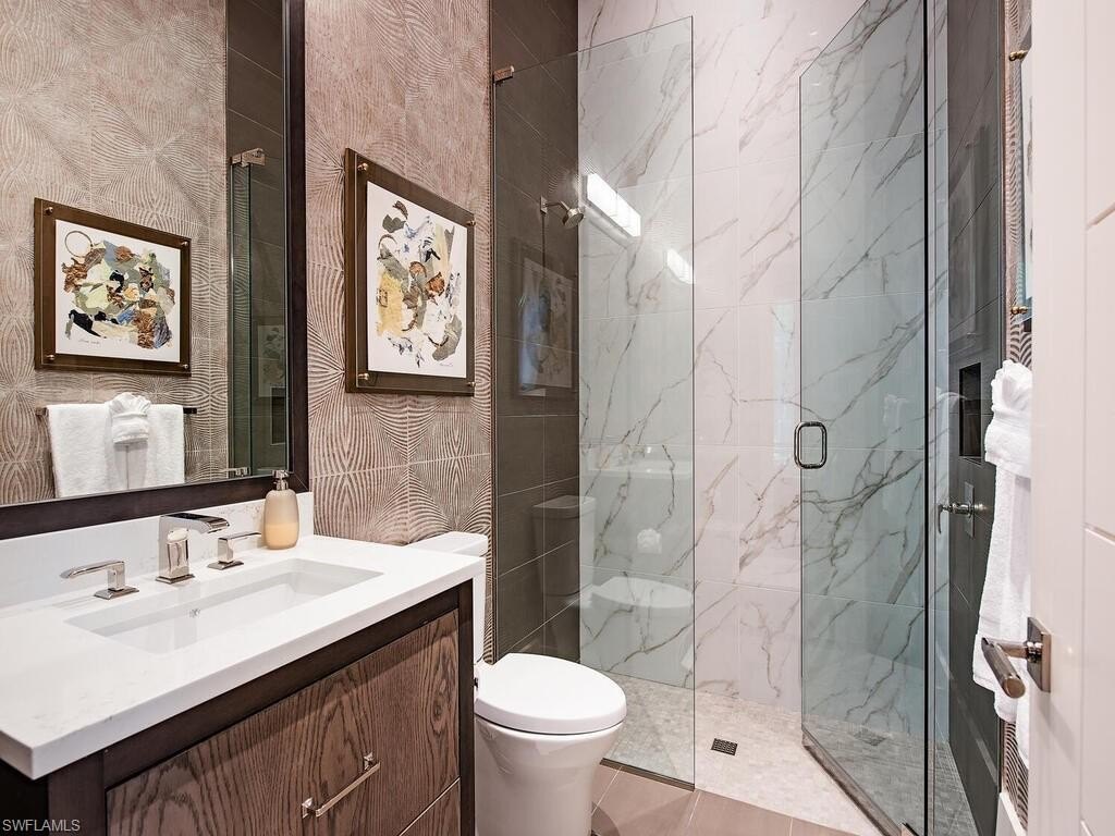 NAPLES, Florida, 34102, United States, 5 Bedrooms Bedrooms, ,5.5 BathroomsBathrooms,Residential,Forsale,1995080