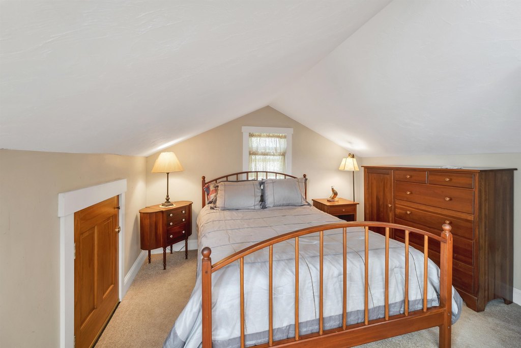 Gilford, New Hampshire, 03249, United States, 3 Bedrooms Bedrooms, ,2.5 BathroomsBathrooms,Residential,Forsale,1893920