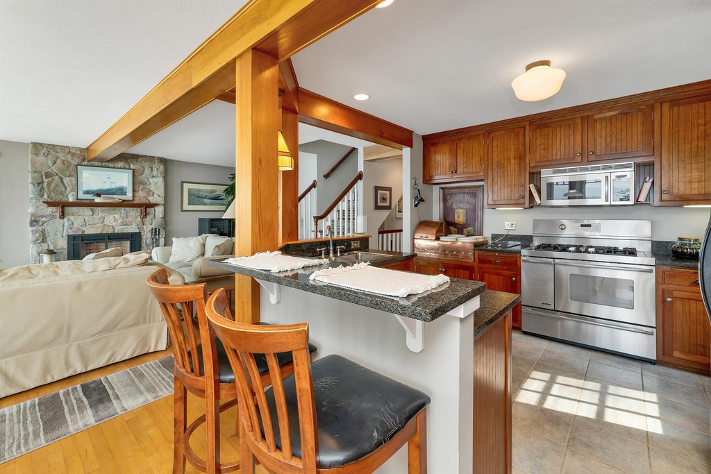 Gilford, New Hampshire, 03249, United States, 3 Bedrooms Bedrooms, ,2.5 BathroomsBathrooms,Residential,Forsale,1893920