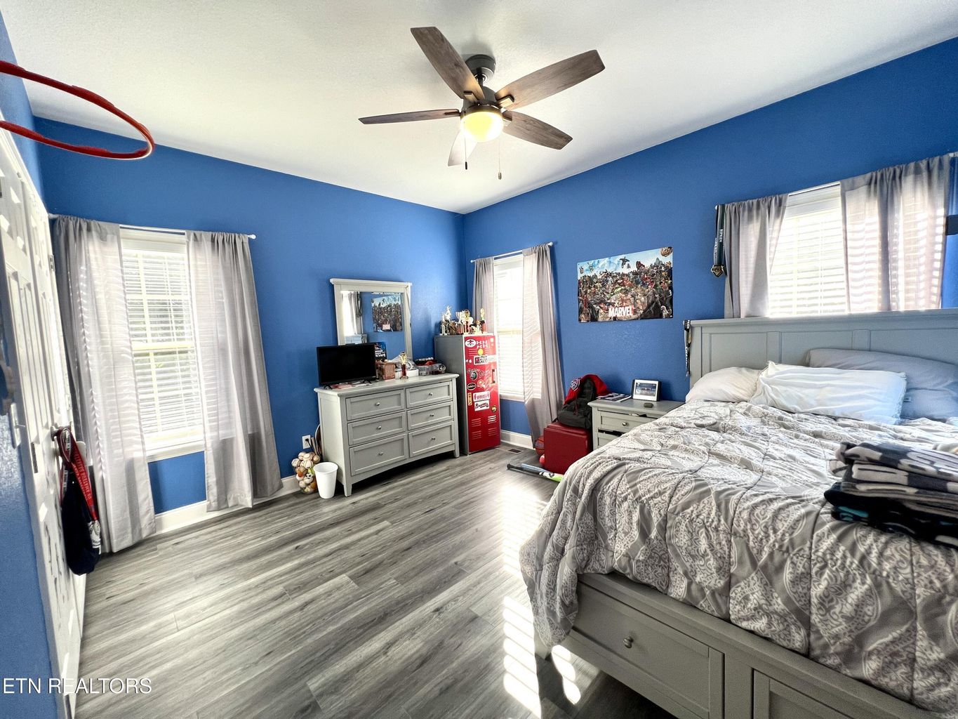Sevierville, Tennessee, 37862, United States, 3 Bedrooms Bedrooms, ,2 BathroomsBathrooms,Residential,Forsale,1893776