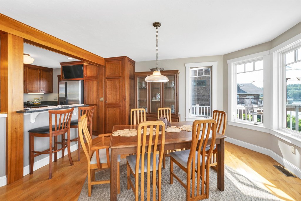 Gilford, New Hampshire, 03249, United States, 3 Bedrooms Bedrooms, ,2.5 BathroomsBathrooms,Residential,Forsale,1893920