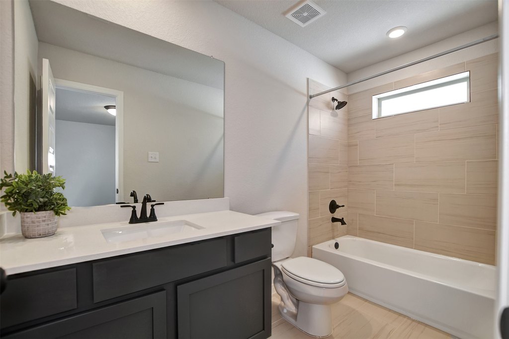 Manvel, Texas, 77578, United States, 4 Bedrooms Bedrooms, ,3.5 BathroomsBathrooms,Residential,Forsale,1936480