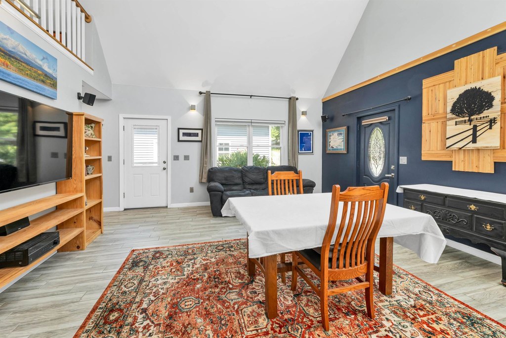 Alton, New Hampshire, 03809, United States, 2 Bedrooms Bedrooms, ,1.5 BathroomsBathrooms,Residential,Forsale,2002398