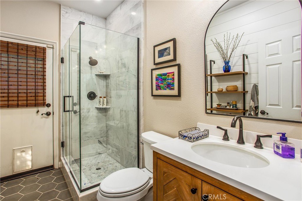 Redlands, California, 92373, United States, 5 Bedrooms Bedrooms, ,4 BathroomsBathrooms,Residential,Forsale,1933749