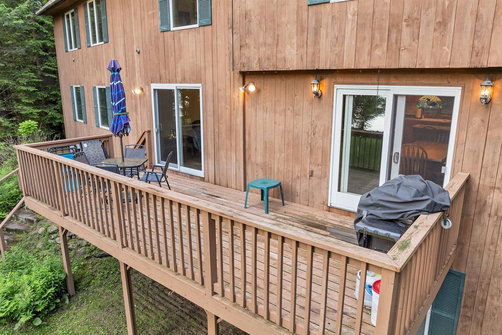 Bridgewater, New Hampshire, 03222, United States, 3 Bedrooms Bedrooms, ,3 BathroomsBathrooms,Residential,Forsale,1893924