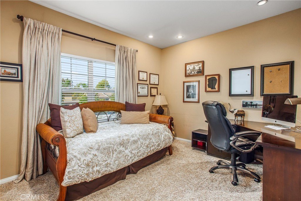 Redlands, California, 92373, United States, 5 Bedrooms Bedrooms, ,4 BathroomsBathrooms,Residential,Forsale,1933749