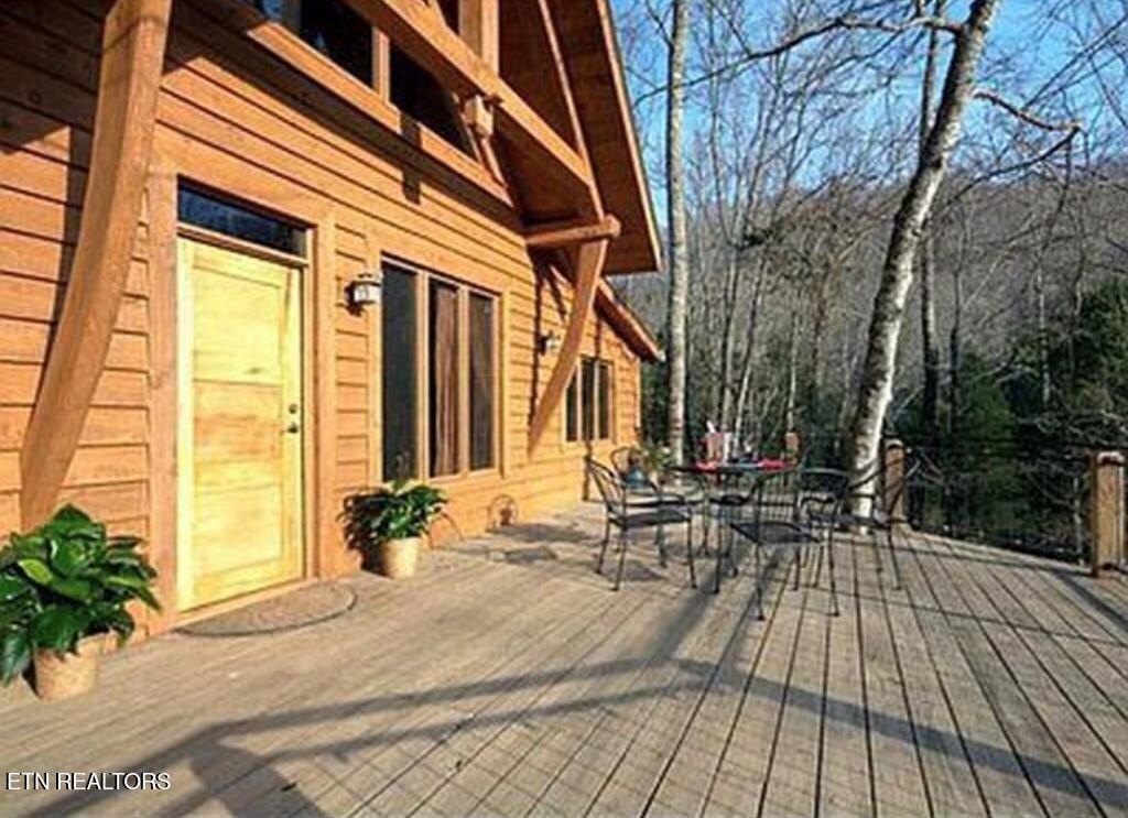 Gainesboro, Tennessee, 38562, United States, 2 Bedrooms Bedrooms, ,1 BathroomBathrooms,Residential,Forsale,1905429