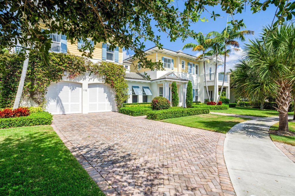 Delray Beach, Florida, 33483, United States, 4 Bedrooms Bedrooms, ,4.5 BathroomsBathrooms,Residential,Forsale,1905161