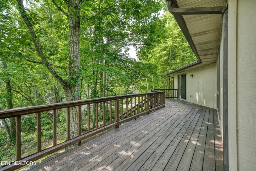 Crossville, Tennessee, 38558, United States, 2 Bedrooms Bedrooms, ,2 BathroomsBathrooms,Residential,Forsale,1907858