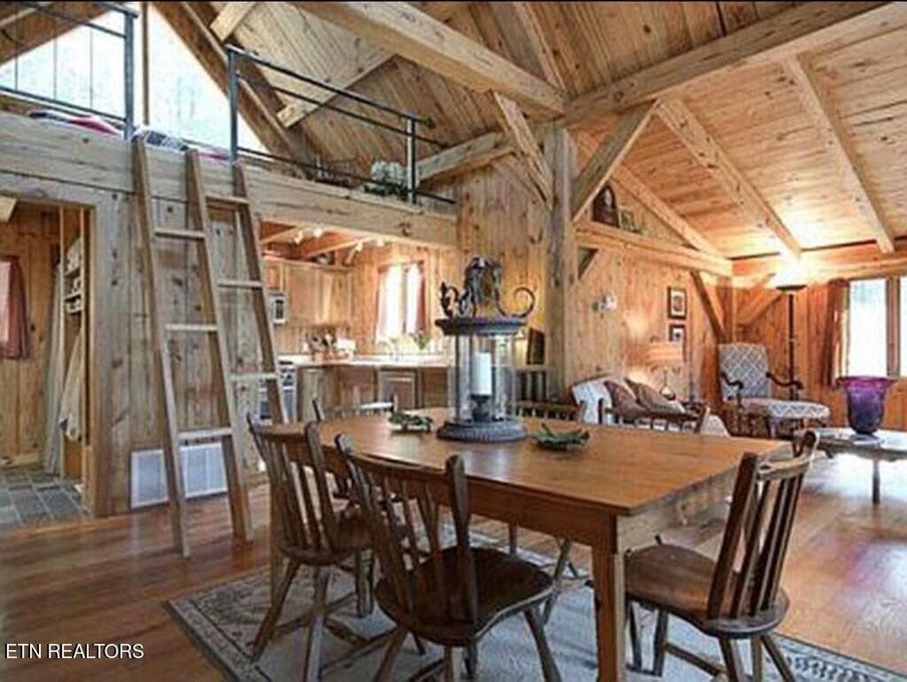 Gainesboro, Tennessee, 38562, United States, 2 Bedrooms Bedrooms, ,1 BathroomBathrooms,Residential,Forsale,1905429