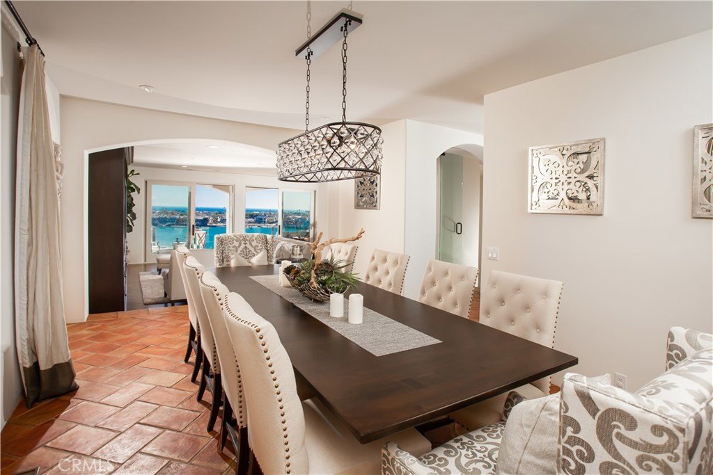 Corona del Mar, California, 92625, United States, 4 Bedrooms Bedrooms, ,3.5 BathroomsBathrooms,Residential,Forsale,1899771