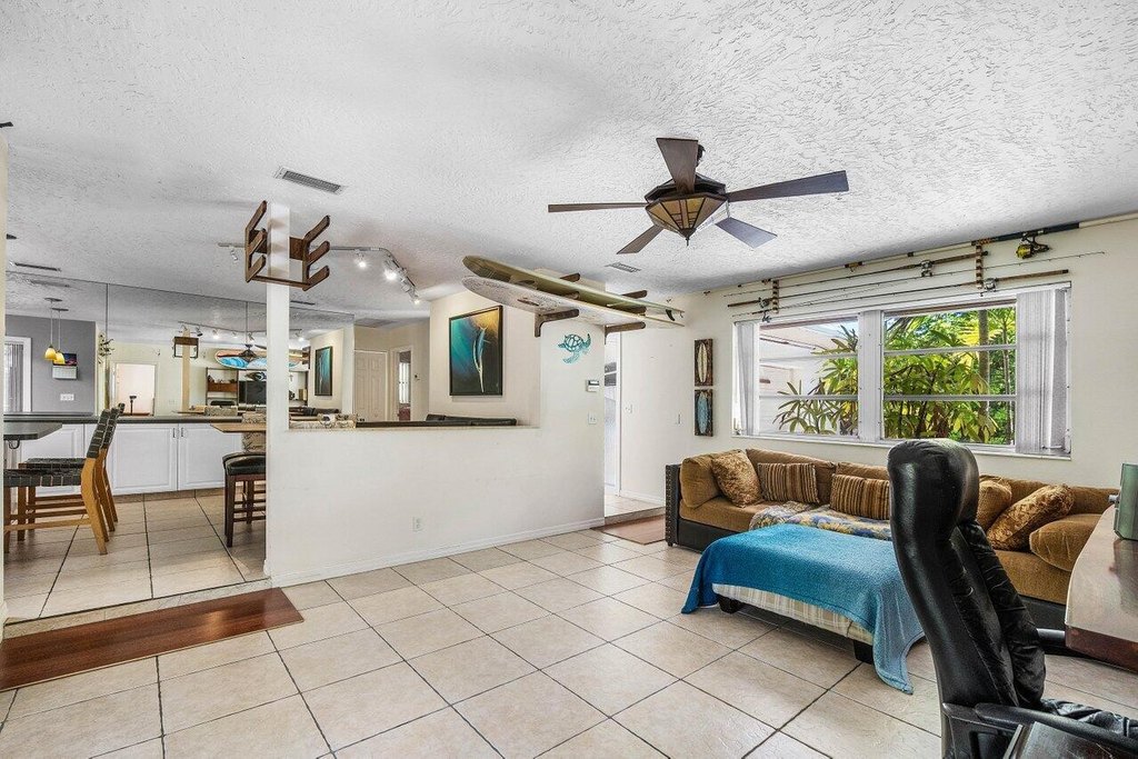 North Palm Beach, Florida, 33408, United States, 3 Bedrooms Bedrooms, ,2 BathroomsBathrooms,Residential,Forsale,1952149