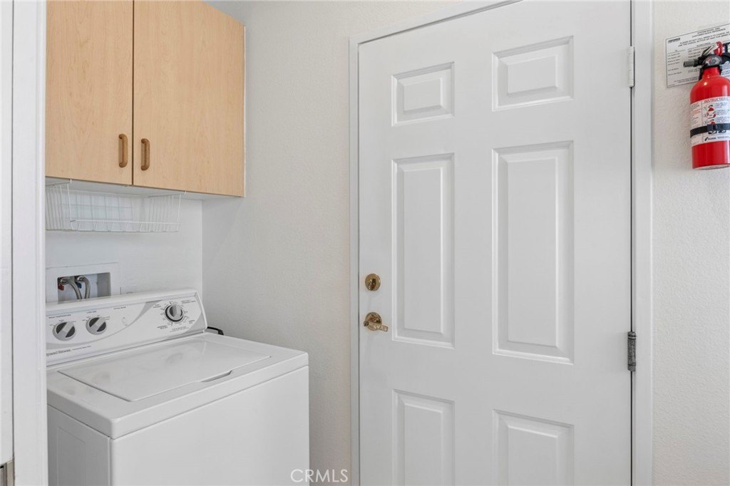 Mission Viejo, California, 92692, United States, 2 Bedrooms Bedrooms, ,2 BathroomsBathrooms,Residential,Forsale,1927544