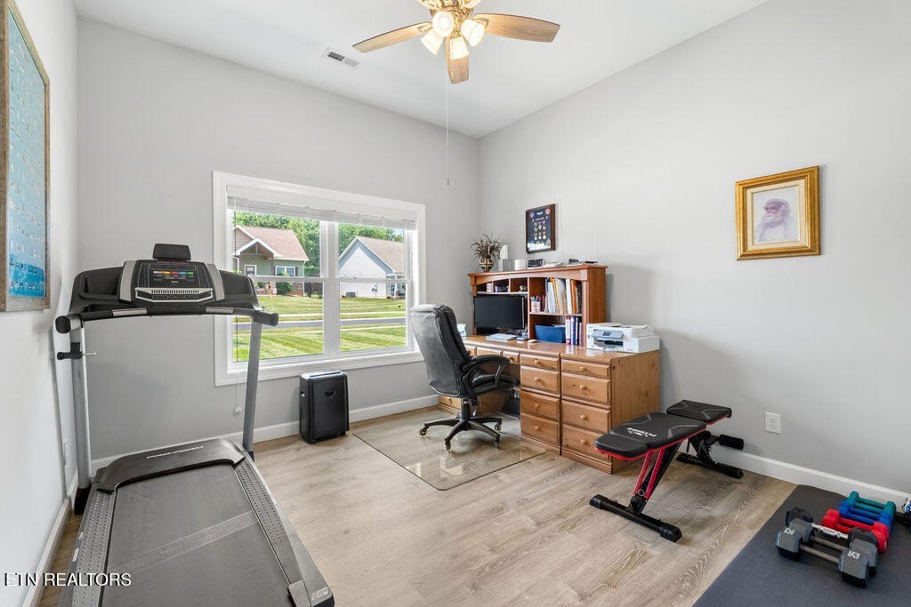 Loudon, Tennessee, 37774, United States, 3 Bedrooms Bedrooms, ,2 BathroomsBathrooms,Residential,Forsale,1942457