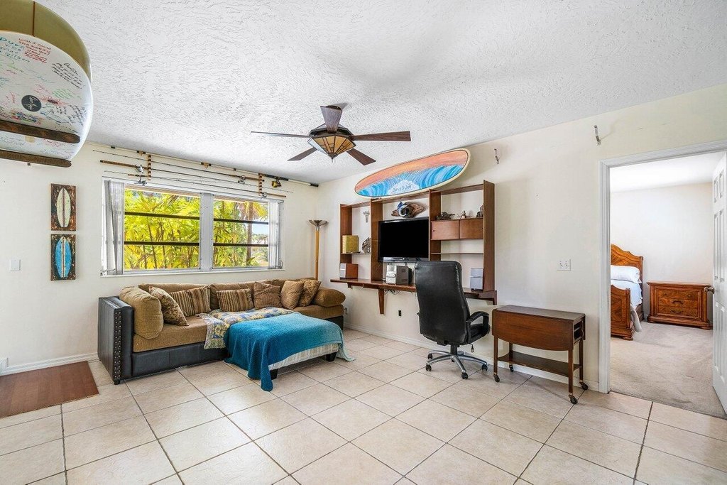 North Palm Beach, Florida, 33408, United States, 3 Bedrooms Bedrooms, ,2 BathroomsBathrooms,Residential,Forsale,1952149