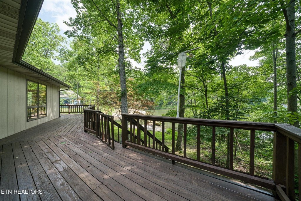 Crossville, Tennessee, 38558, United States, 2 Bedrooms Bedrooms, ,2 BathroomsBathrooms,Residential,Forsale,1907858