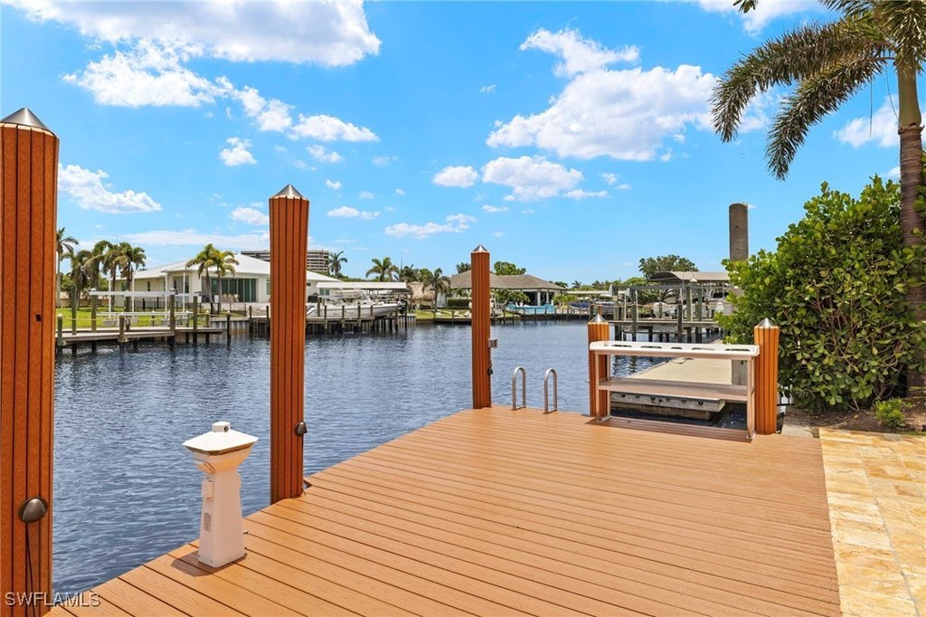 Fort Myers, Florida, 33919, United States, 4 Bedrooms Bedrooms, ,5.5 BathroomsBathrooms,Residential,Forsale,1969844