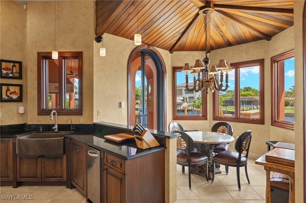 Fort Myers, Florida, 33919, United States, 4 Bedrooms Bedrooms, ,5.5 BathroomsBathrooms,Residential,Forsale,1969844