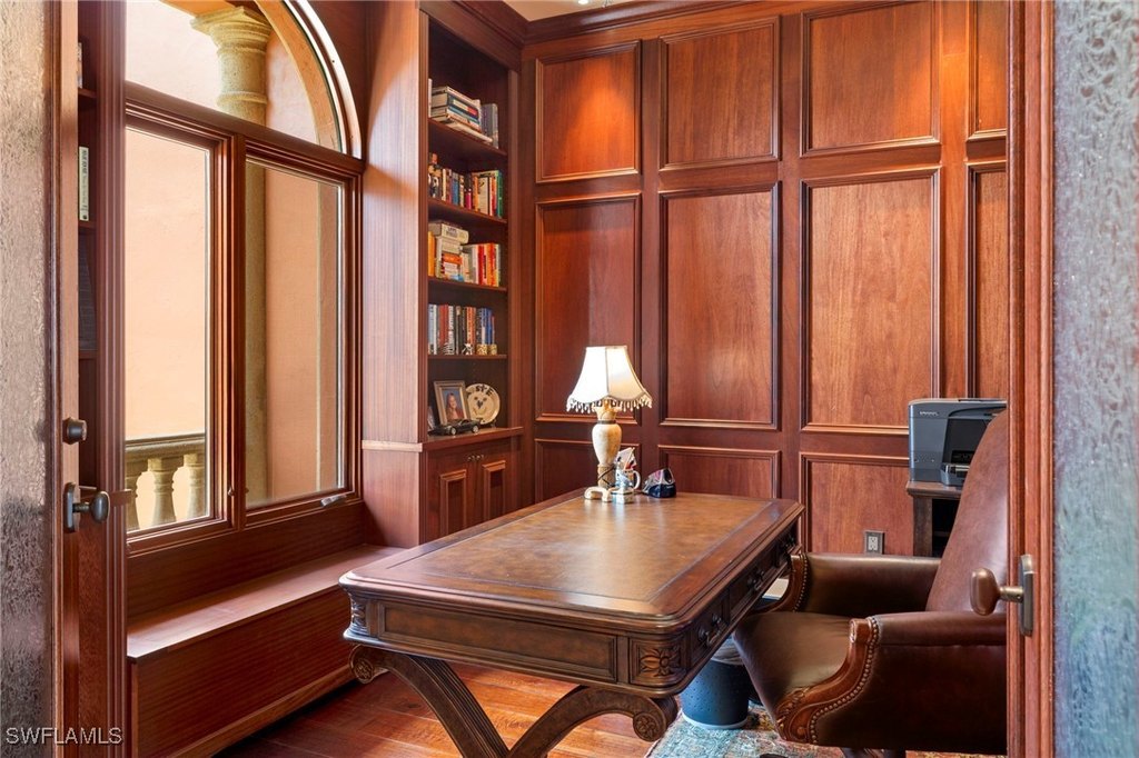 Fort Myers, Florida, 33919, United States, 4 Bedrooms Bedrooms, ,5.5 BathroomsBathrooms,Residential,Forsale,1969844