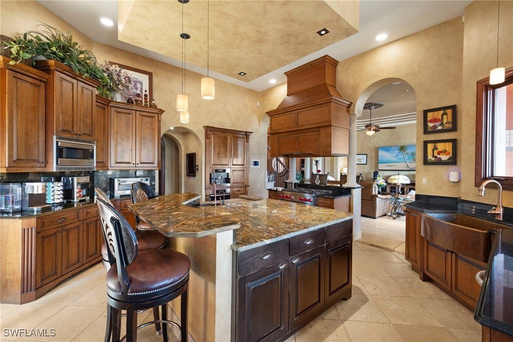 Fort Myers, Florida, 33919, United States, 4 Bedrooms Bedrooms, ,5.5 BathroomsBathrooms,Residential,Forsale,1969844