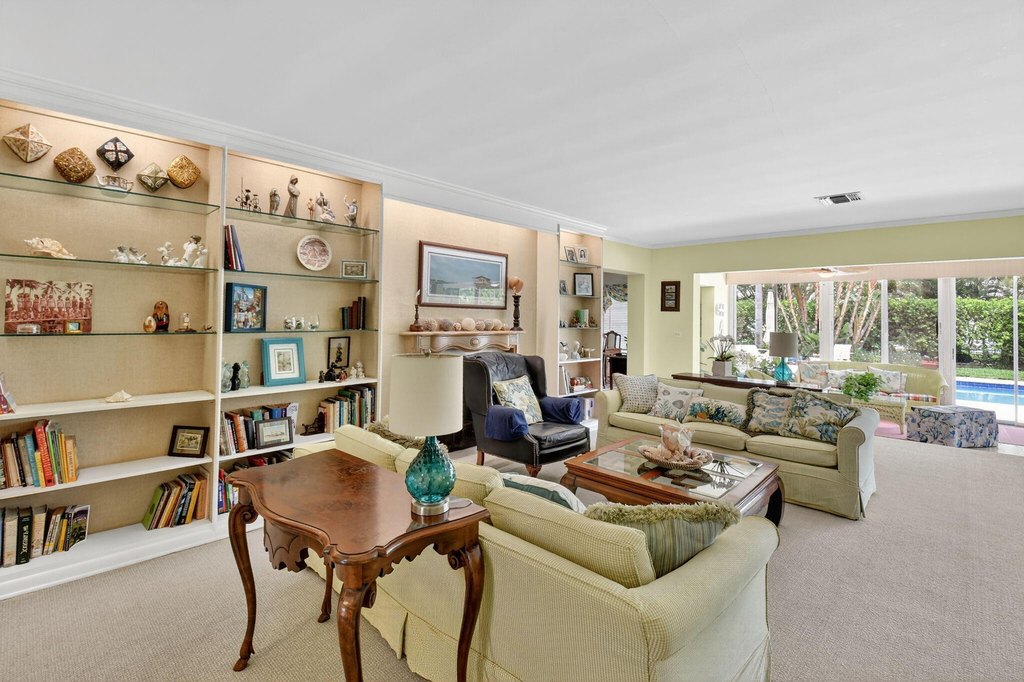 Delray Beach, Florida, 33444, United States, 4 Bedrooms Bedrooms, ,2.5 BathroomsBathrooms,Residential,Forsale,1905179