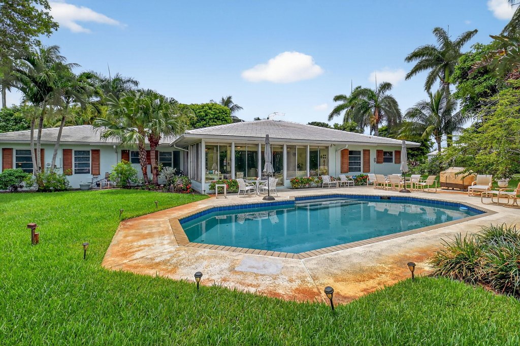 Delray Beach, Florida, 33444, United States, 4 Bedrooms Bedrooms, ,2.5 BathroomsBathrooms,Residential,Forsale,1905179
