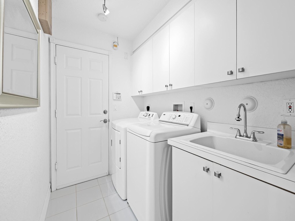 Boynton Beach, Florida, 33436, United States, 4 Bedrooms Bedrooms, ,2 BathroomsBathrooms,Residential,Forsale,1905196