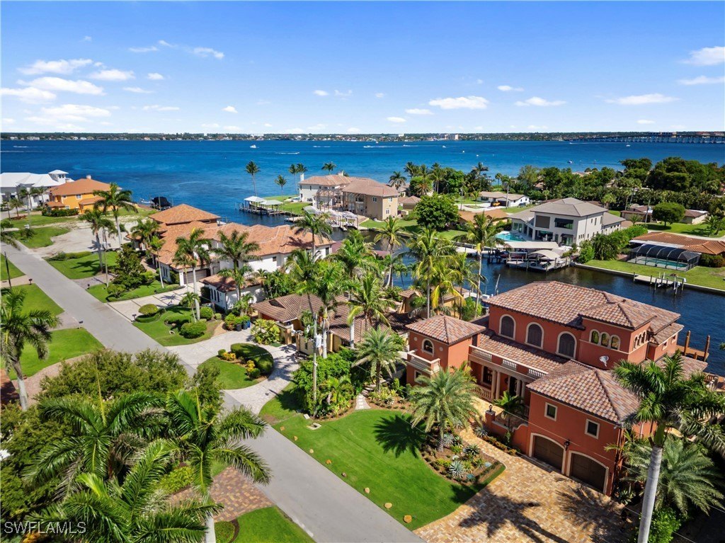 Fort Myers, Florida, 33919, United States, 4 Bedrooms Bedrooms, ,5.5 BathroomsBathrooms,Residential,Forsale,1969844