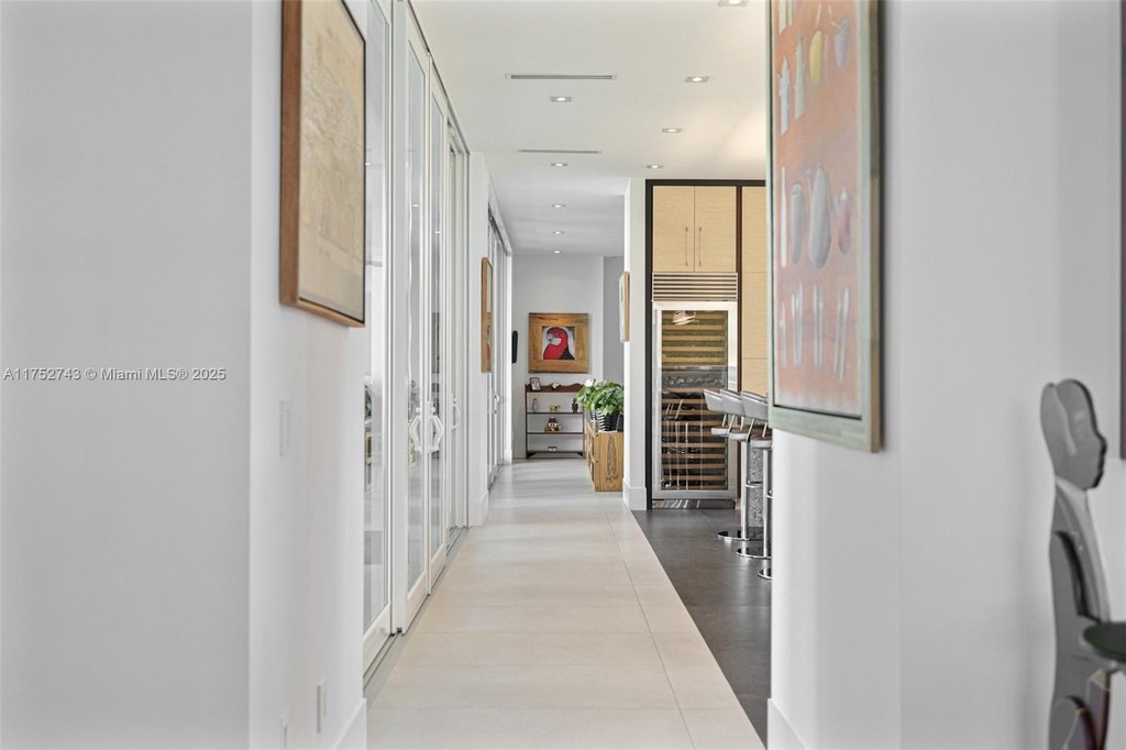 Pinecrest, Florida, 33156, United States, 6 Bedrooms Bedrooms, ,7 BathroomsBathrooms,Residential,Forsale,1946662