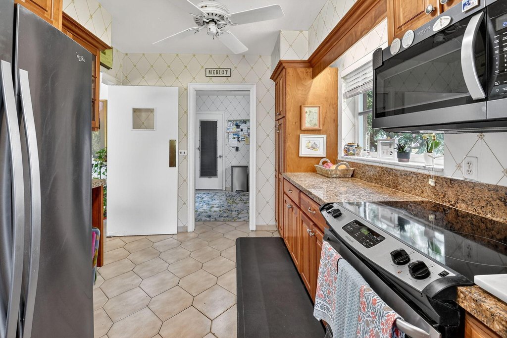 Delray Beach, Florida, 33444, United States, 4 Bedrooms Bedrooms, ,2.5 BathroomsBathrooms,Residential,Forsale,1905179