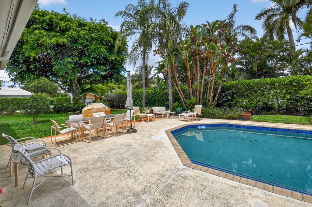 Delray Beach, Florida, 33444, United States, 4 Bedrooms Bedrooms, ,2.5 BathroomsBathrooms,Residential,Forsale,1905179