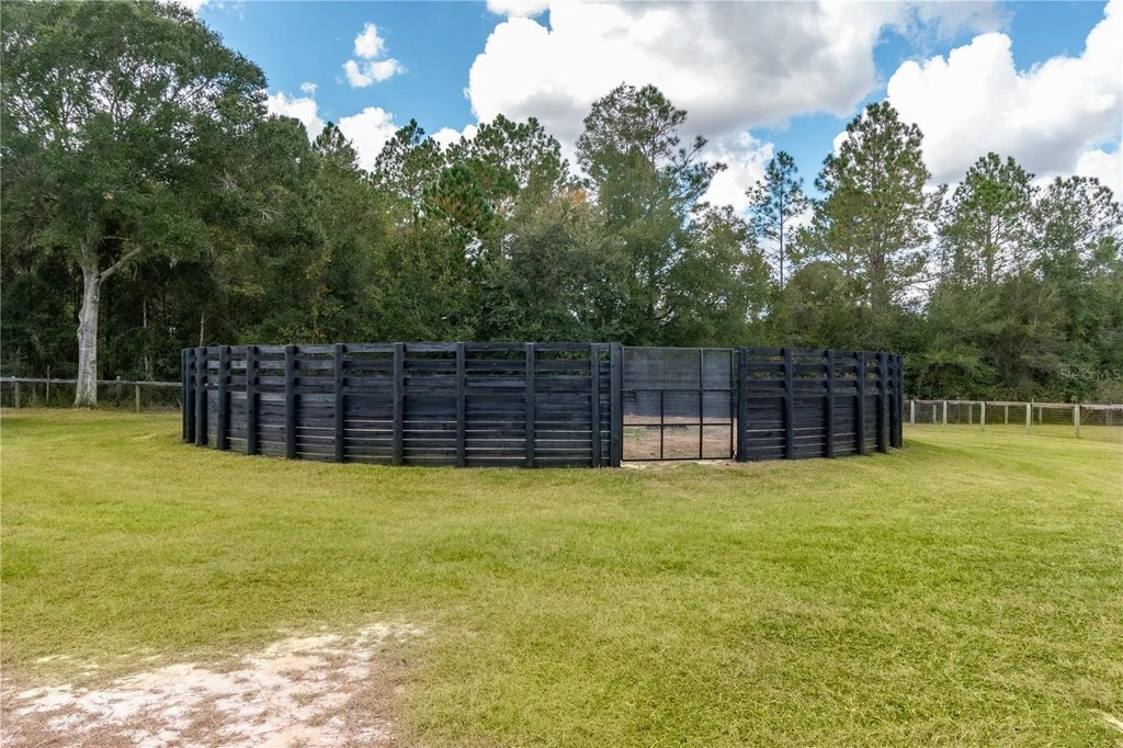 MORRISTON, Florida, 32668, United States, 4 Bedrooms Bedrooms, ,2.5 BathroomsBathrooms,Residential,Forsale,1905395