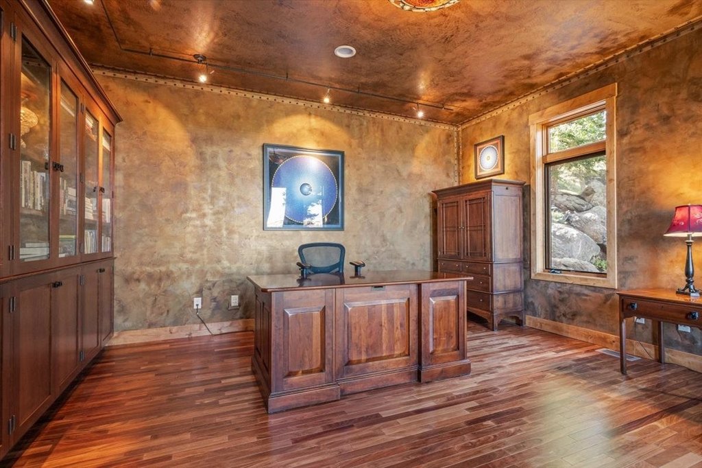 Clancy, Montana, 59634, United States, 6 Bedrooms Bedrooms, ,4.5 BathroomsBathrooms,Residential,Forsale,1944308