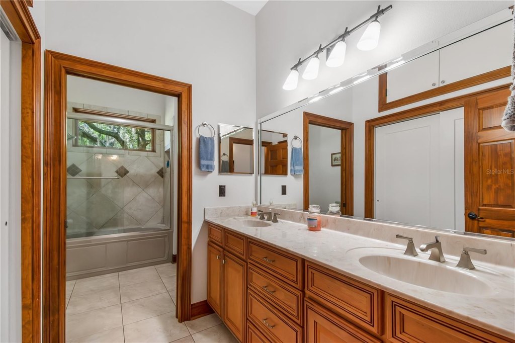 MORRISTON, Florida, 32668, United States, 4 Bedrooms Bedrooms, ,2.5 BathroomsBathrooms,Residential,Forsale,1905395