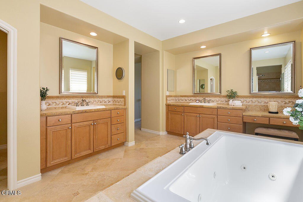 Oxnard, California, 93035, United States, 4 Bedrooms Bedrooms, ,3.5 BathroomsBathrooms,Residential,Forsale,1883891