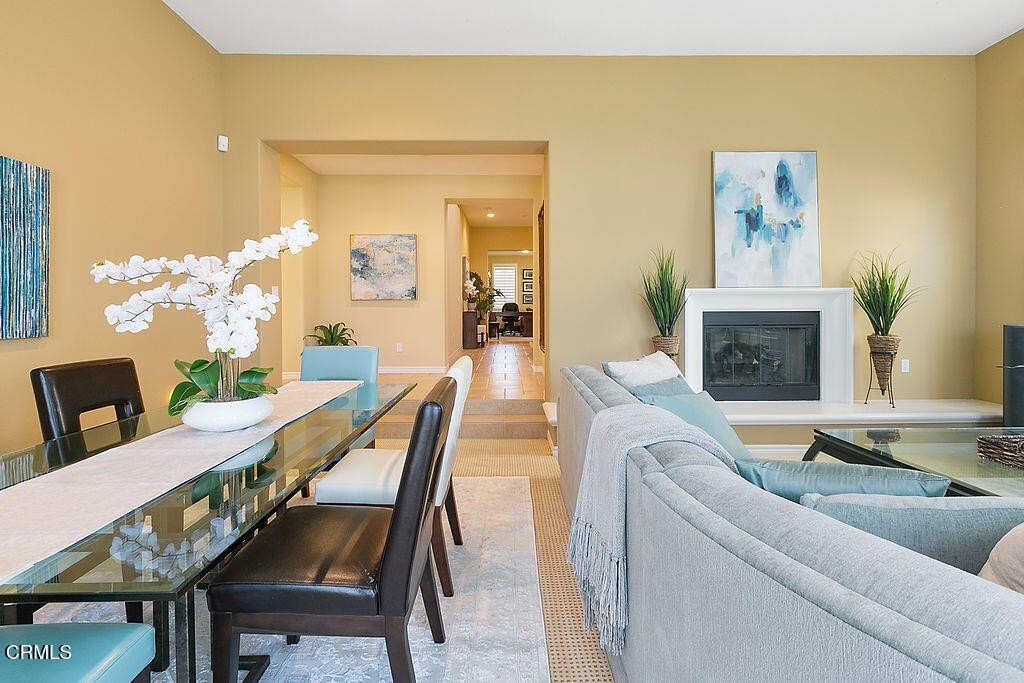 Oxnard, California, 93035, United States, 4 Bedrooms Bedrooms, ,3.5 BathroomsBathrooms,Residential,Forsale,1883891