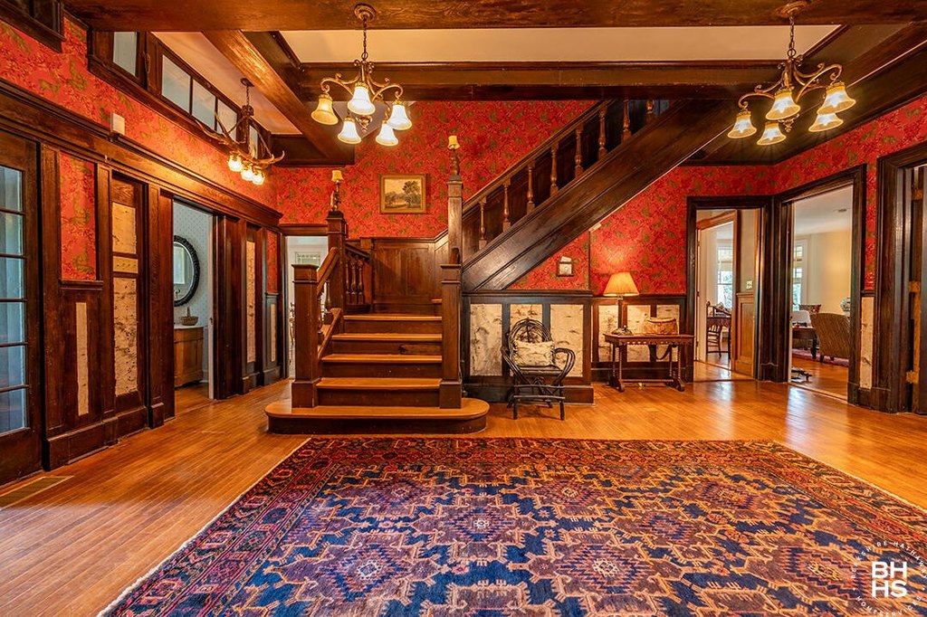 Saranac Lake, New York, 12983, United States, 6 Bedrooms Bedrooms, ,5.5 BathroomsBathrooms,Residential,Forsale,1953155