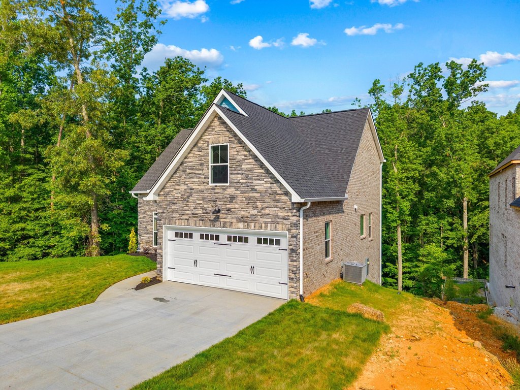 Morristown, Tennessee, 37814, United States, 4 Bedrooms Bedrooms, ,2.5 BathroomsBathrooms,Residential,Forsale,1894824