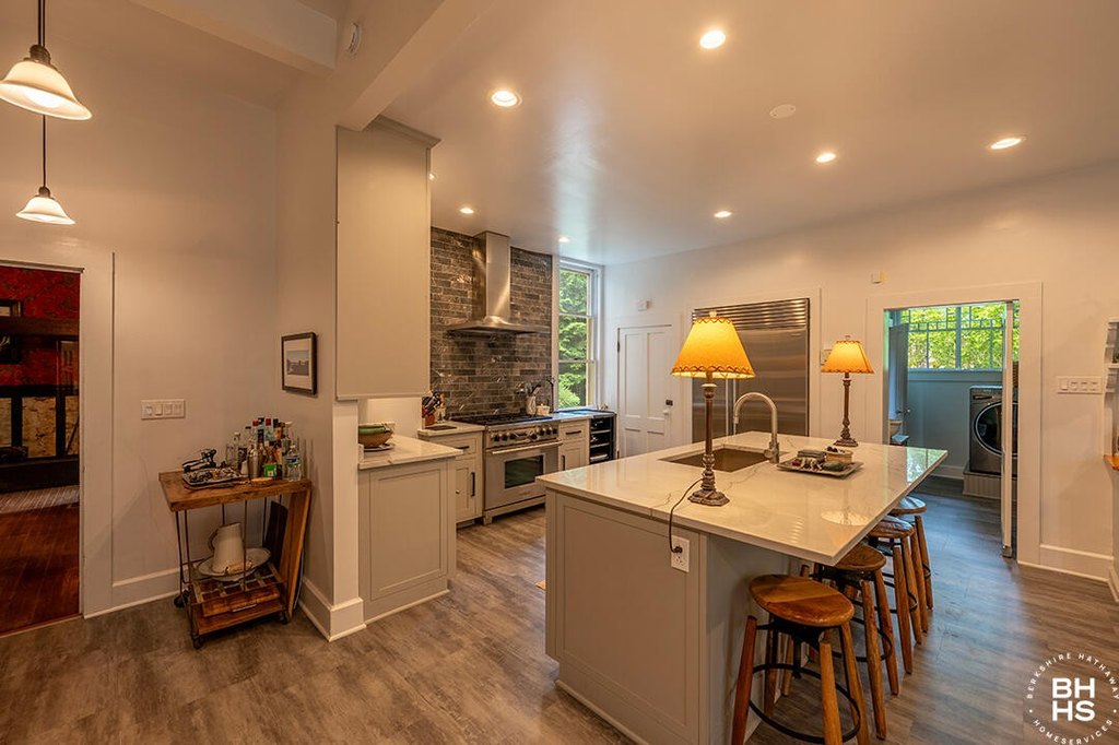 Saranac Lake, New York, 12983, United States, 6 Bedrooms Bedrooms, ,5.5 BathroomsBathrooms,Residential,Forsale,1953155