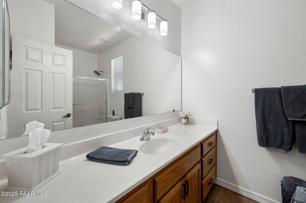 Prescott Valley, Arizona, 86314, United States, 3 Bedrooms Bedrooms, ,2 BathroomsBathrooms,Residential,Forsale,1929286