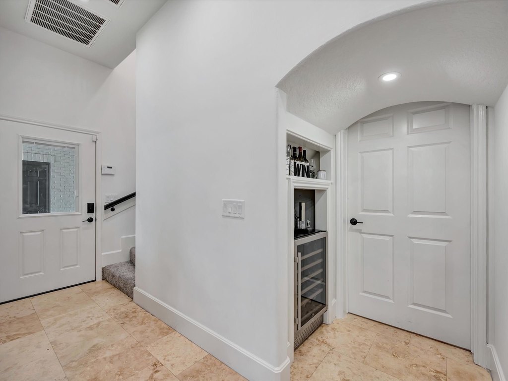 Friendswood, Texas, 77546, United States, 4 Bedrooms Bedrooms, ,5 BathroomsBathrooms,Residential,Forsale,1889150