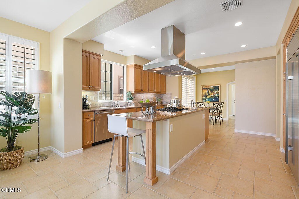Oxnard, California, 93035, United States, 4 Bedrooms Bedrooms, ,3.5 BathroomsBathrooms,Residential,Forsale,1883891