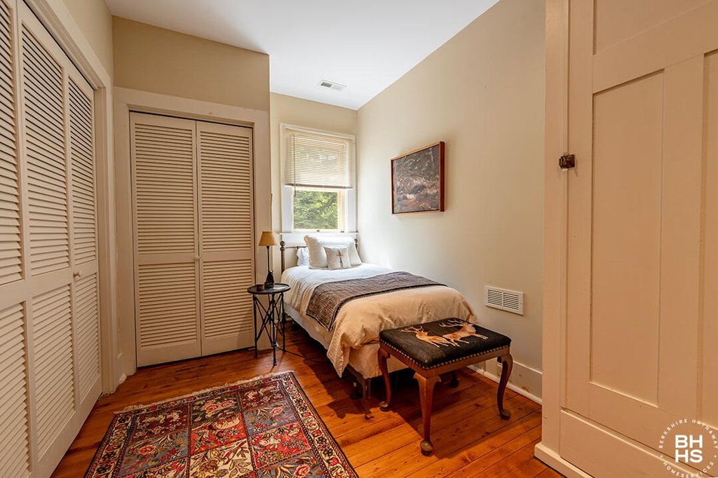 Saranac Lake, New York, 12983, United States, 6 Bedrooms Bedrooms, ,5.5 BathroomsBathrooms,Residential,Forsale,1953155