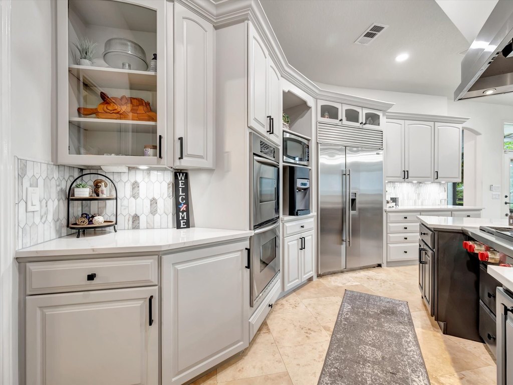 Friendswood, Texas, 77546, United States, 4 Bedrooms Bedrooms, ,5 BathroomsBathrooms,Residential,Forsale,1889150