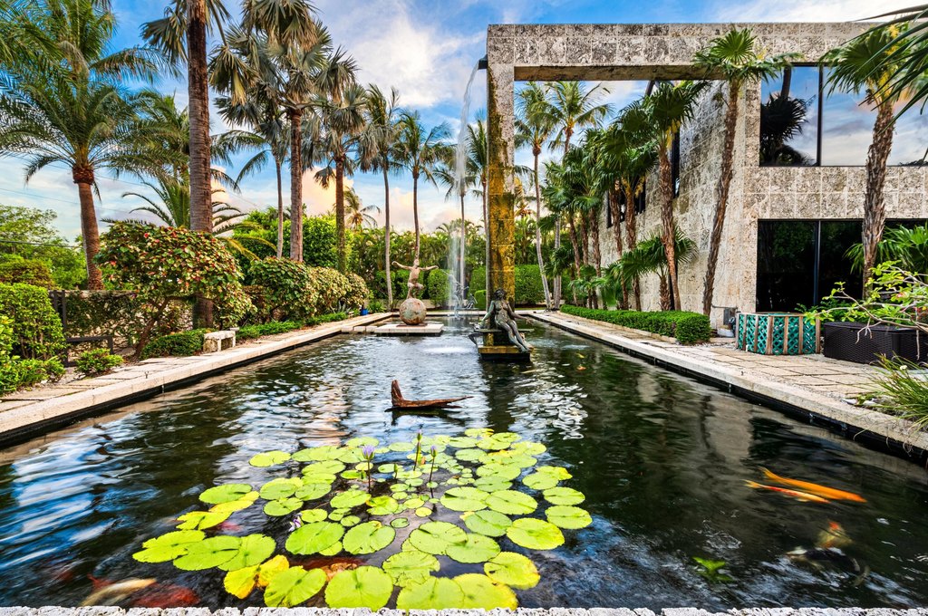 Manalapan, Florida, 33462, United States, 6 Bedrooms Bedrooms, ,5.5 BathroomsBathrooms,Residential,Forsale,1952515
